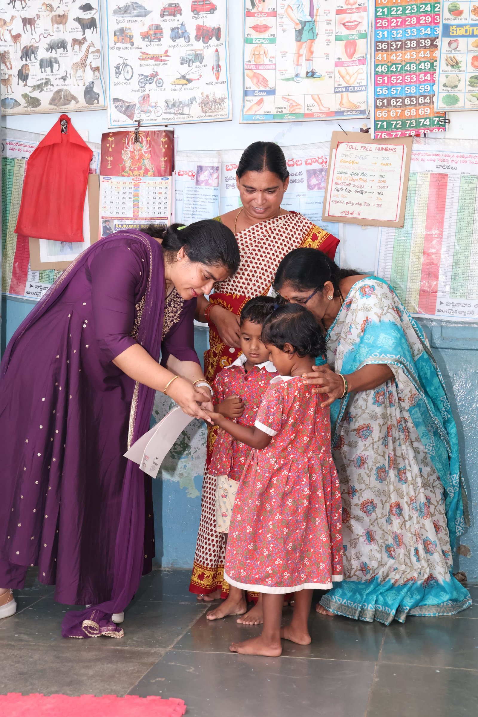 ఒక్కరోజు ఉపాధ్యాయురాలిగా కలెక్టర్ సత్య శారద - Additional Image