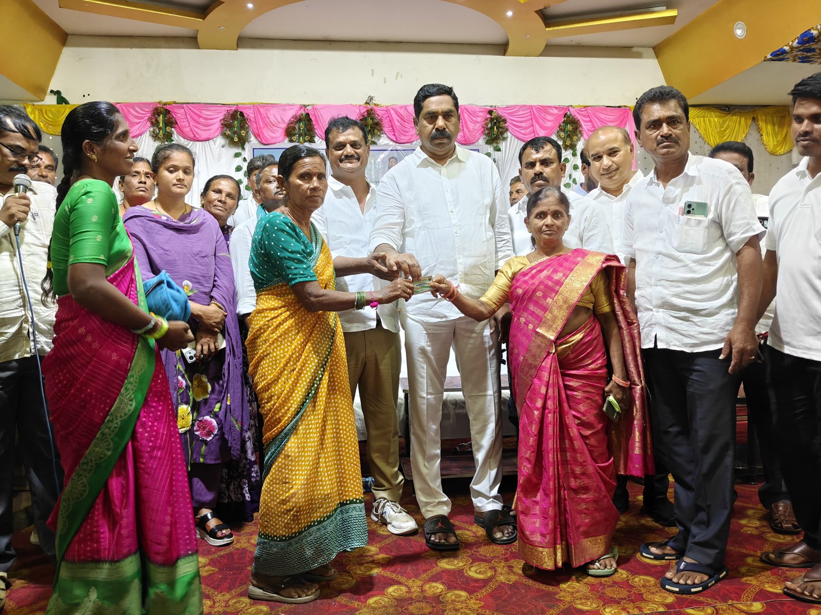 ప్రతీ పేదవాడి చెంతకు సంక్షేమ పథకాలు  - Additional Image