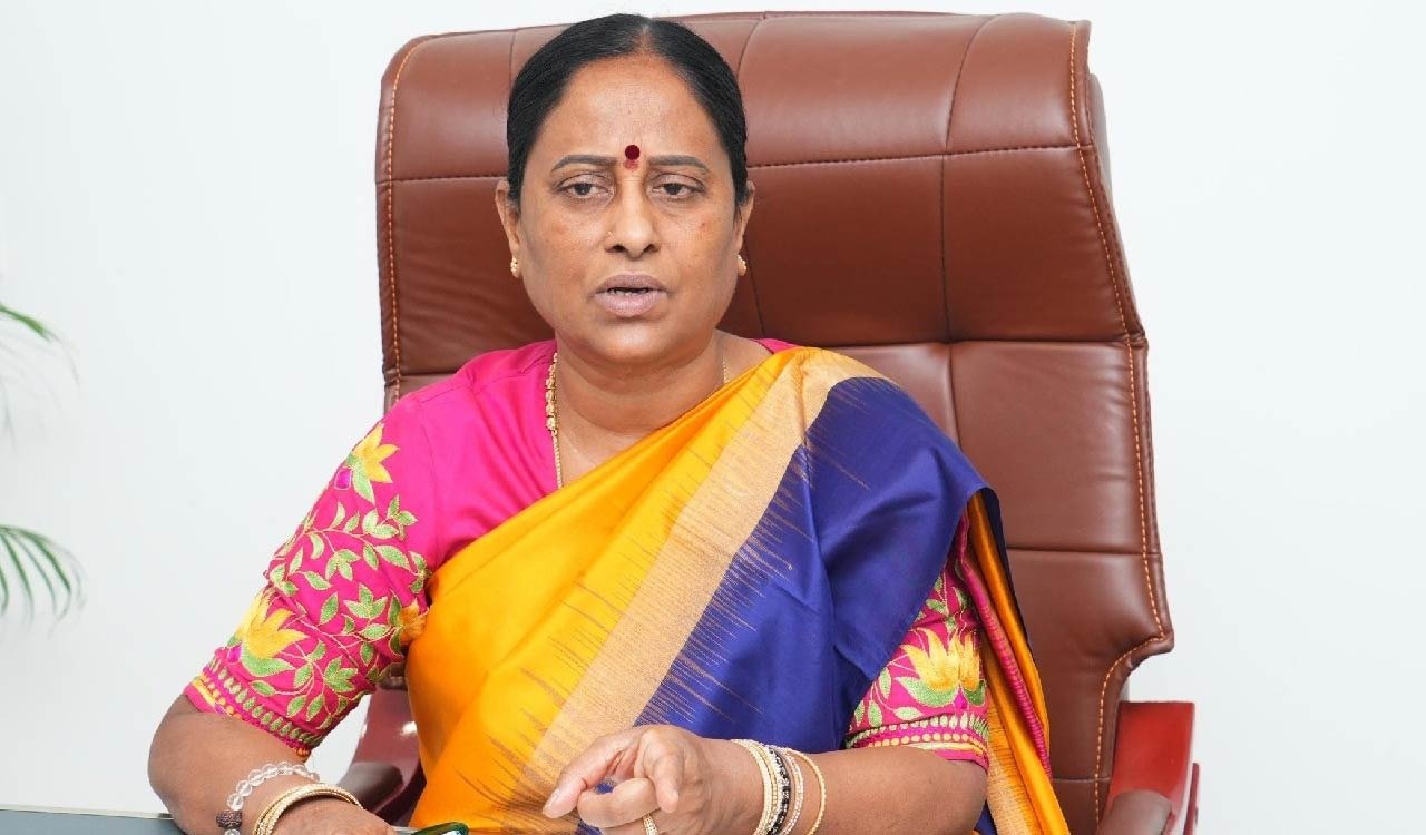 కొండా సురేఖ కీలక నిర్ణయంపై ఉత్కంఠ
