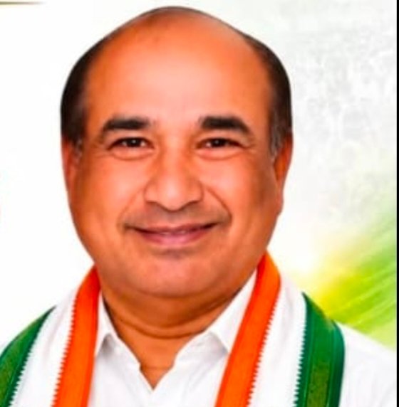 చెరువు భూమి 100 గజాలైన ఆక్రమించారా..? - Additional Image